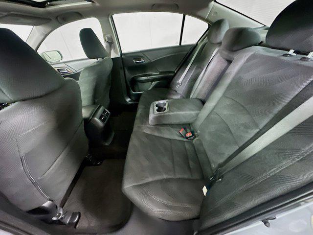 Photo of 2017 Lunar Silver Metallic Honda Accord