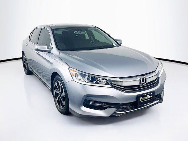 Photo of 2017 Lunar Silver Metallic Honda Accord