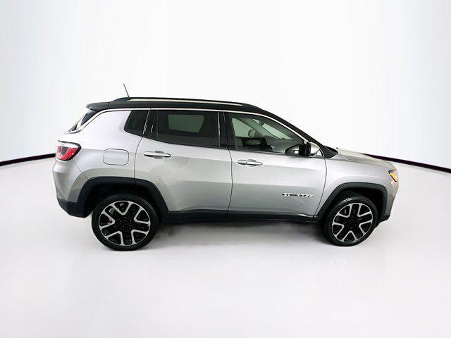 Photo of 2018 Billet Silver Metallic Clearcoat Jeep Compass