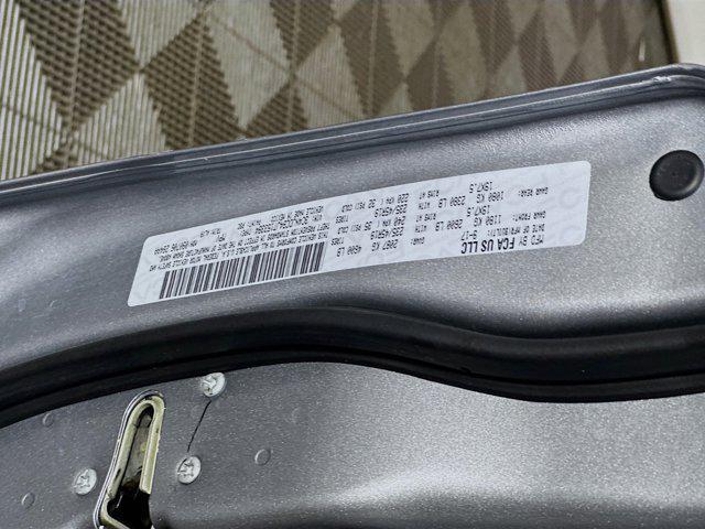 Photo of 2018 Billet Silver Metallic Clearcoat Jeep Compass