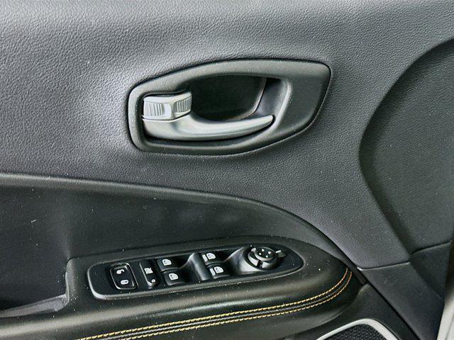 Photo of 2018 Billet Silver Metallic Clearcoat Jeep Compass
