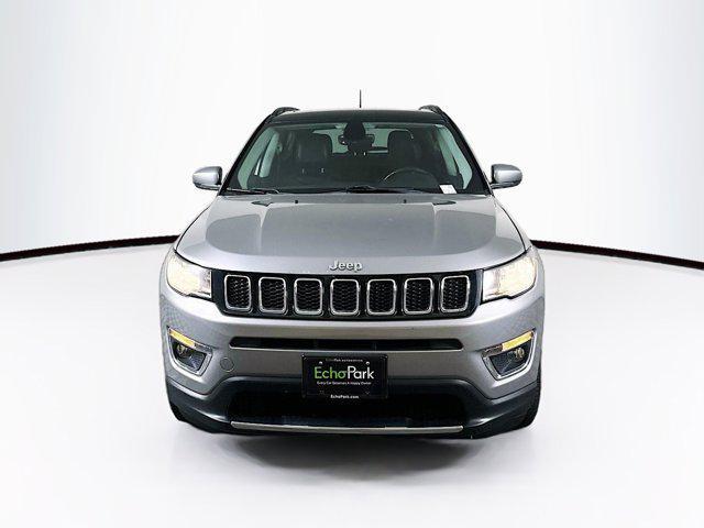 Photo of 2018 Billet Silver Metallic Clearcoat Jeep Compass