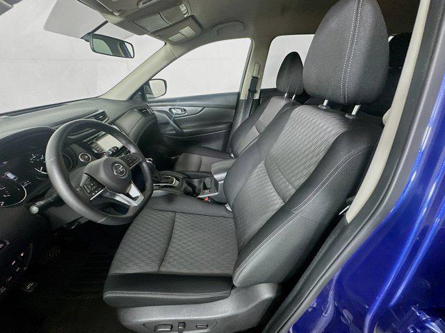 Photo of 2018 Caspian Blue Nissan Rogue
