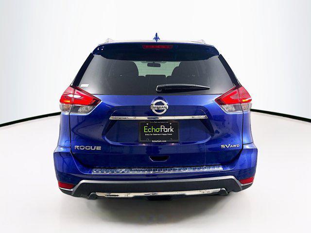 Photo of 2018 Caspian Blue Nissan Rogue