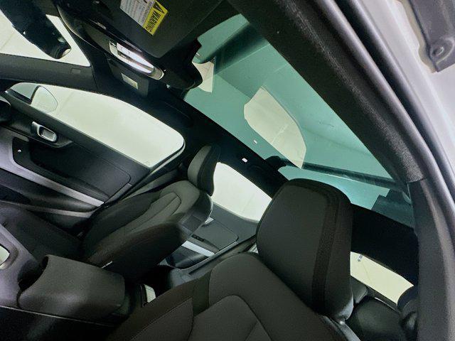 Photo of 2022 Midnight Polestar 2