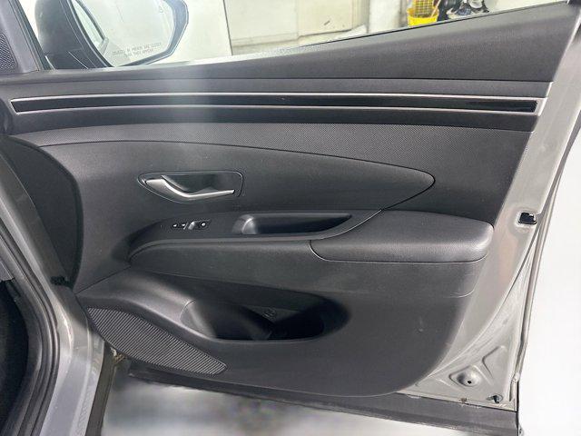 Photo of 2024 Hampton Gray Hyundai SANTA CRUZ