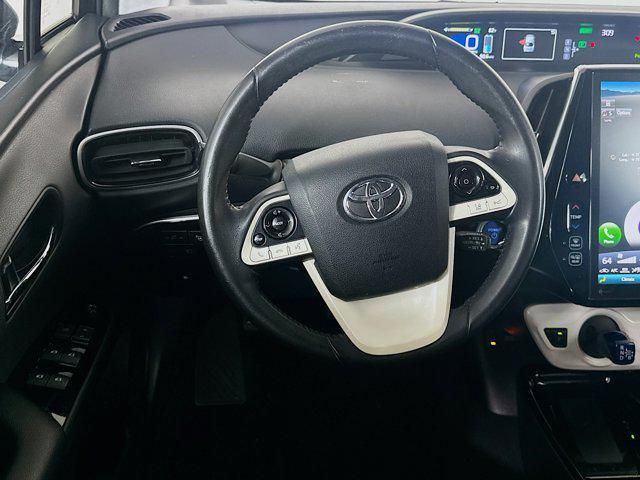 Photo of 2018 Blizzard Pearl Toyota Prius
