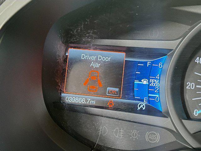 Photo of 2024 Oxford White Ford Edge