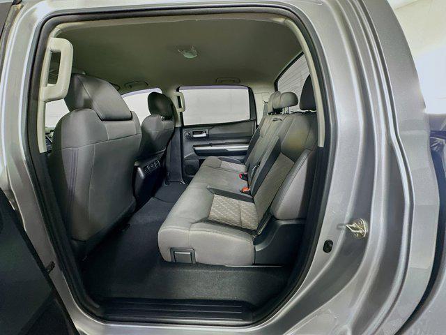 Photo of 2015 Silver Sky Metallic Toyota Tundra