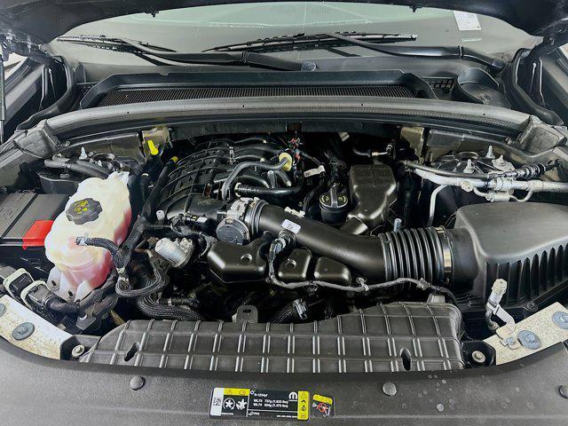 Photo of 2022 Baltic Gray Metallic Clearcoat Jeep Grand Cherokee L
