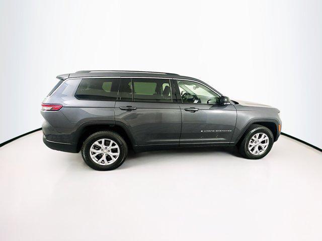 Photo of 2022 Baltic Gray Metallic Clearcoat Jeep Grand Cherokee L