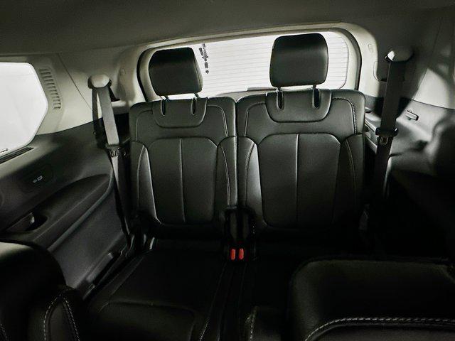 Photo of 2022 Baltic Gray Metallic Clearcoat Jeep Grand Cherokee L