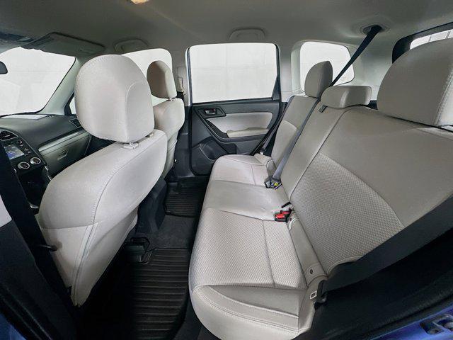 Photo of 2017 Quartz Blue Pearl Subaru Forester