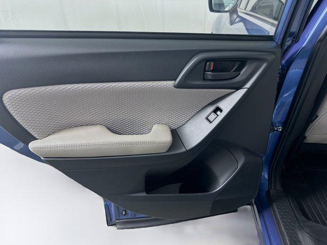 Photo of 2017 Quartz Blue Pearl Subaru Forester
