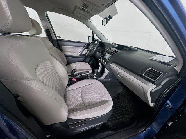 Photo of 2017 Quartz Blue Pearl Subaru Forester