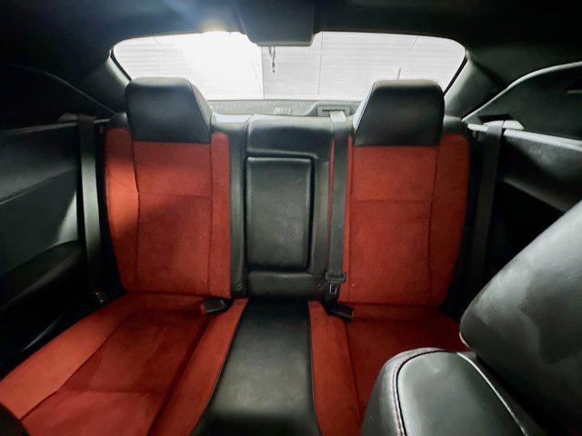 Photo of 2018 Pitch Black Clearcoat Dodge Challenger