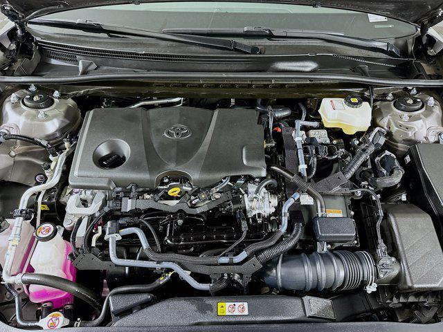 Photo of 2023 Predawn Gray Mica Toyota Camry Hybrid