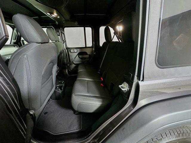 Photo of 2022 Granite Crystal Metallic Clearcoat Jeep Wrangler Unlimited