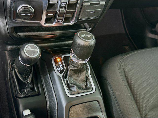 Photo of 2022 Granite Crystal Metallic Clearcoat Jeep Wrangler Unlimited