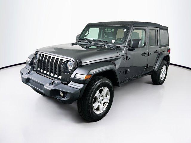 Photo of 2022 Granite Crystal Metallic Clearcoat Jeep Wrangler Unlimited