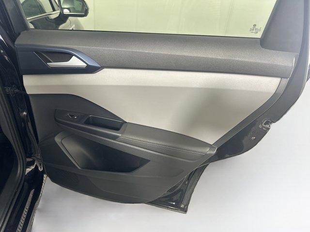 Photo of 2024 Deep Black Pearl Volkswagen Taos