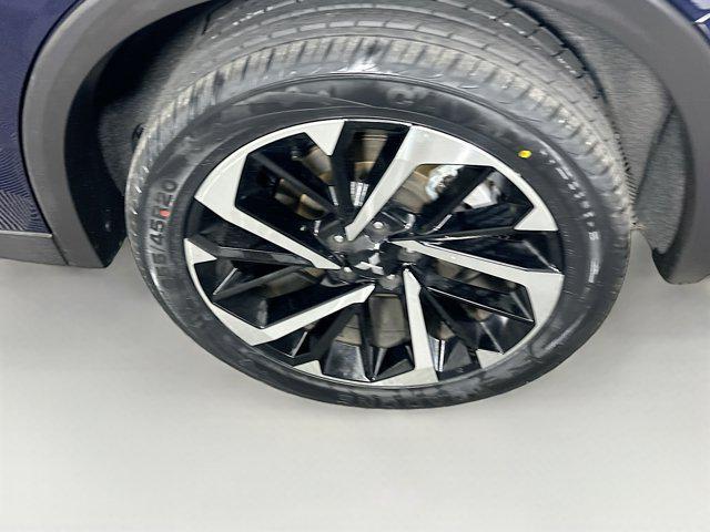 Photo of 2024 Cosmic Blue Metallic Mitsubishi Outlander