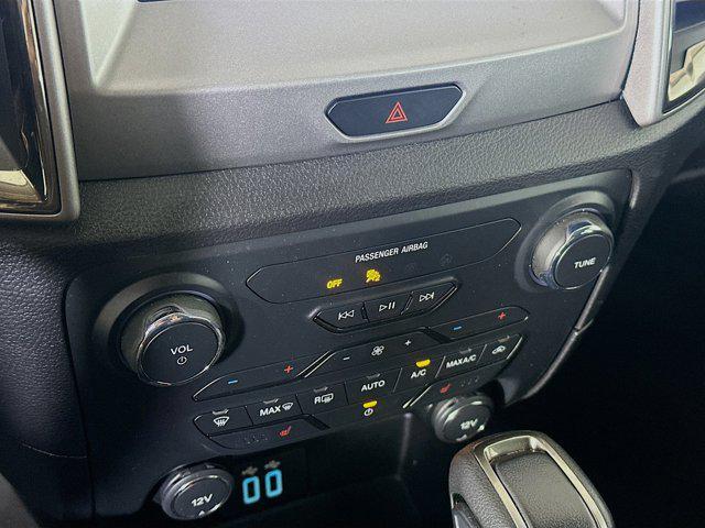 Photo of 2019 Saber Metallic Ford Ranger