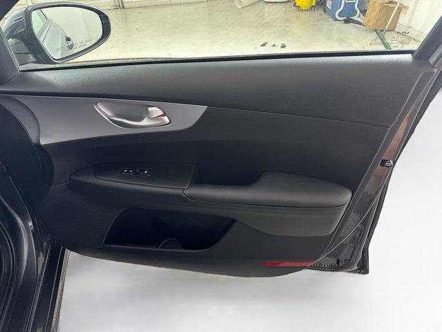 Photo of 2024 Gravity Gray Kia Forte