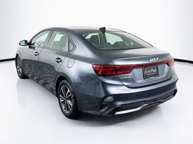 Photo of 2024 Gravity Gray Kia Forte