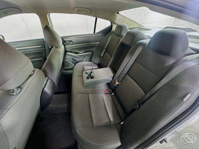 Photo of 2023 Brilliant Silver Metallic Nissan Altima