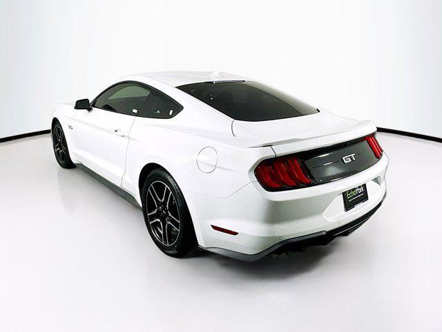 Photo of 2022 Oxford White Ford Mustang