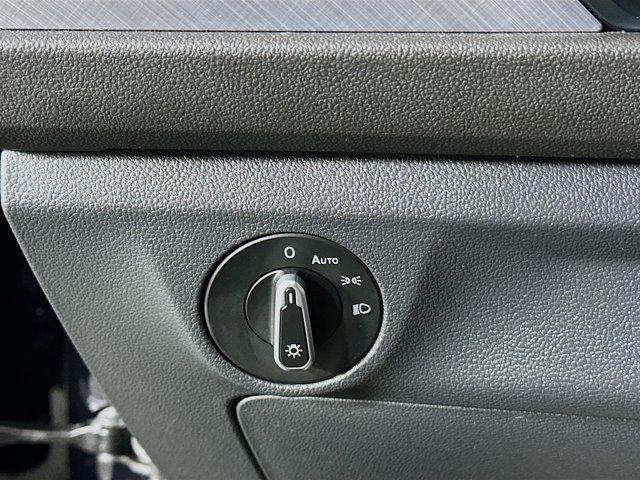 Photo of 2024 Deep Black Pearl Volkswagen Jetta