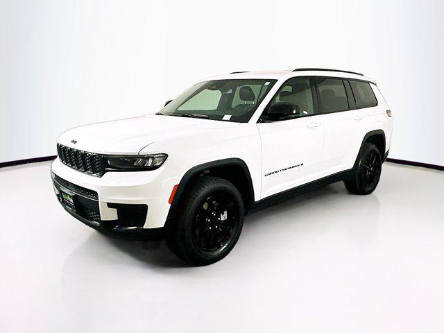 Photo of 2024 Bright White Clearcoat Jeep Grand Cherokee L