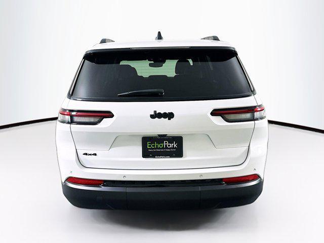 Photo of 2024 Bright White Clearcoat Jeep Grand Cherokee L