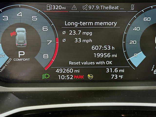Photo of 2024 Chronos Gray Metallic Audi Q3