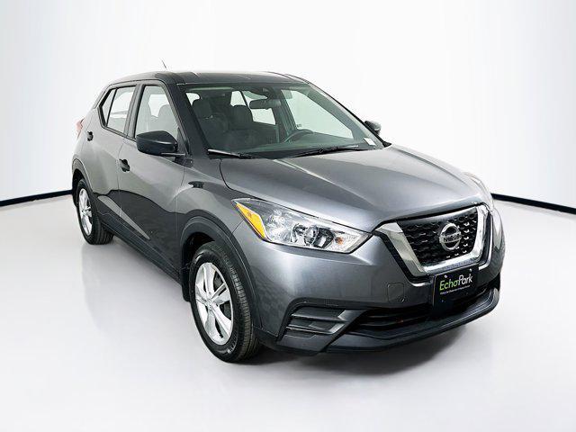 2020 Nissan Kicks