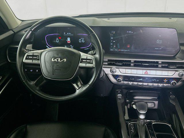 Photo of 2025 Everlasting Silver Kia Telluride