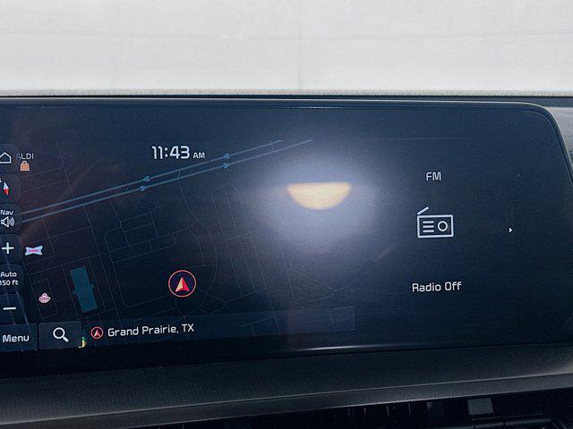 Photo of 2025 Everlasting Silver Kia Telluride