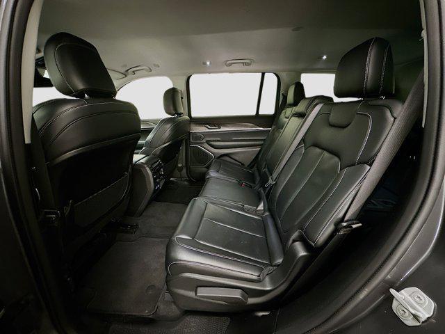 Photo of 2021 Baltic Gray Metallic Clearcoat Jeep Grand Cherokee L