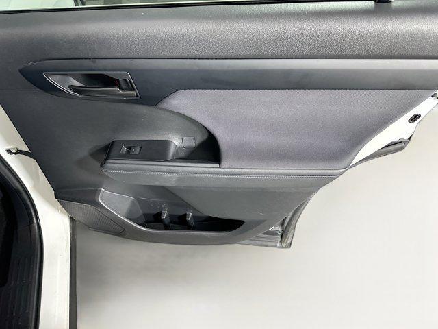 Photo of 2023 Wind Chill Pearl Toyota Highlander