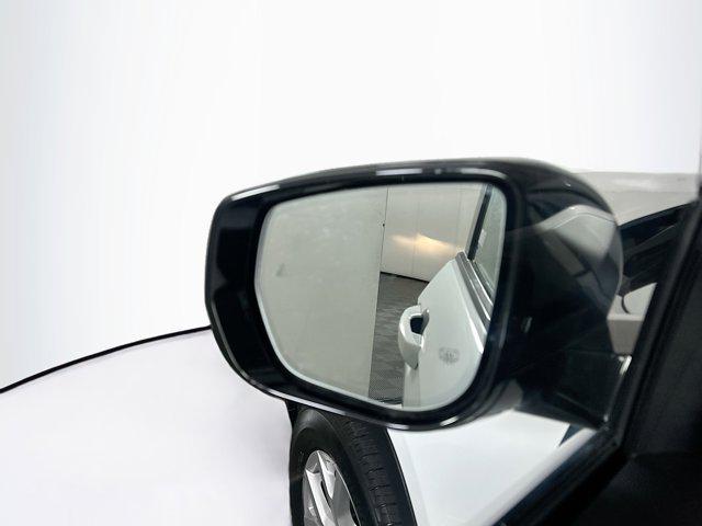Photo of 2022 Bright White Clearcoat Jeep Grand Cherokee