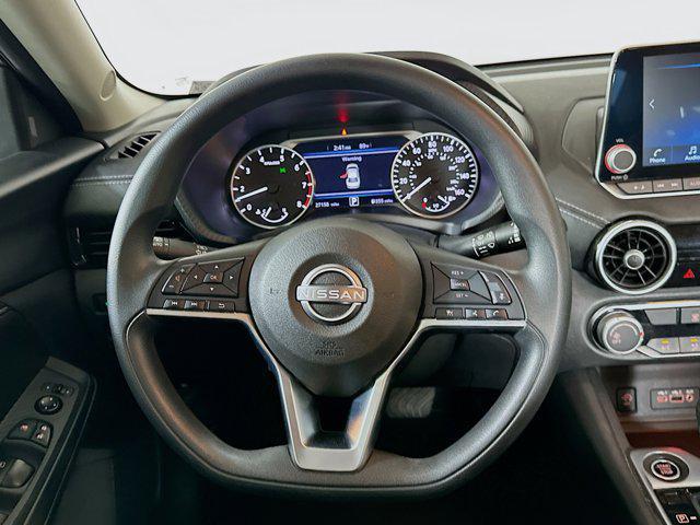 Photo of 2024 Gun Metallic Nissan Sentra