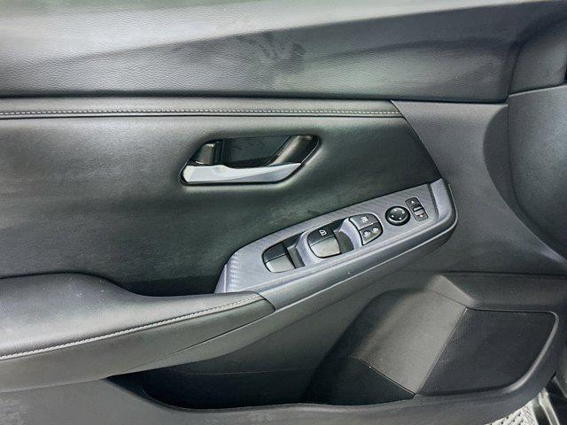Photo of 2024 Gun Metallic Nissan Sentra