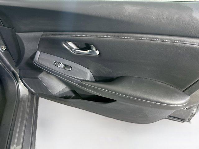 Photo of 2024 Gun Metallic Nissan Sentra