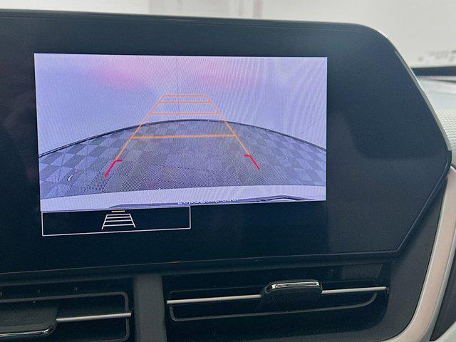 Photo of 2024 Summit White Chevrolet Trax