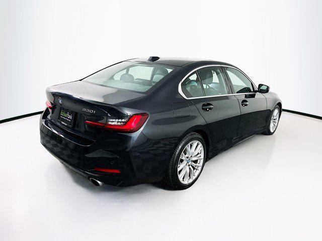 Photo of 2024 Jet Black BMW 330