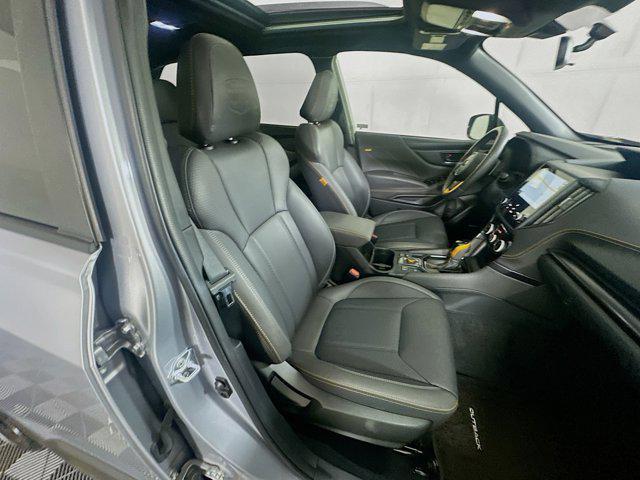Photo of 2024 Ice Silver Metallic Subaru Forester
