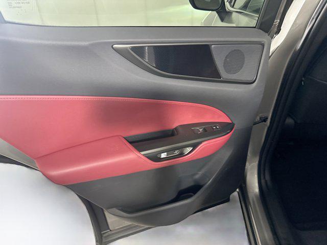 Photo of 2024 Atomic Silver Lexus NX 250