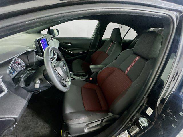 Photo of 2023 Midnight Black Metallic Toyota Corolla