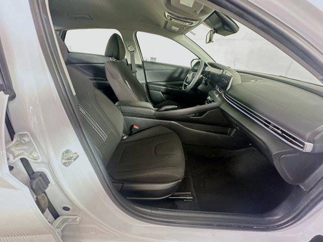 Photo of 2024 Serenity White Hyundai ELANTRA